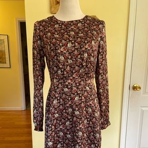 Forever21 Contemporary long sleeve floral dress